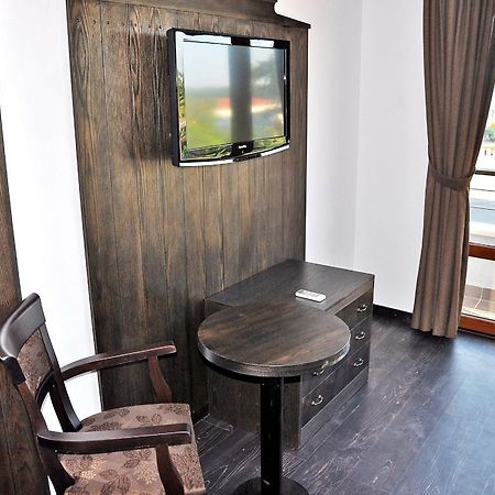 Kaleto Hotel Lom ภายนอก รูปภาพ